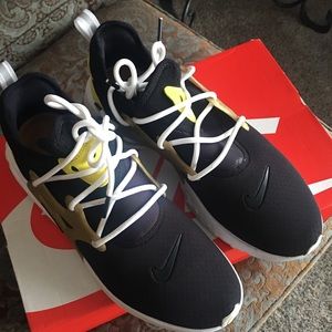 Nike React Presto Black and Yellow Brutal Honey